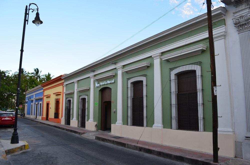 Hotel La Merced Colima Esterno foto